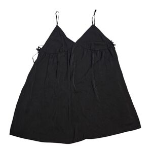 Divided Black Camisole Style Top